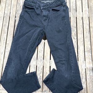 American Eagle Outfitters black high rise jeggings